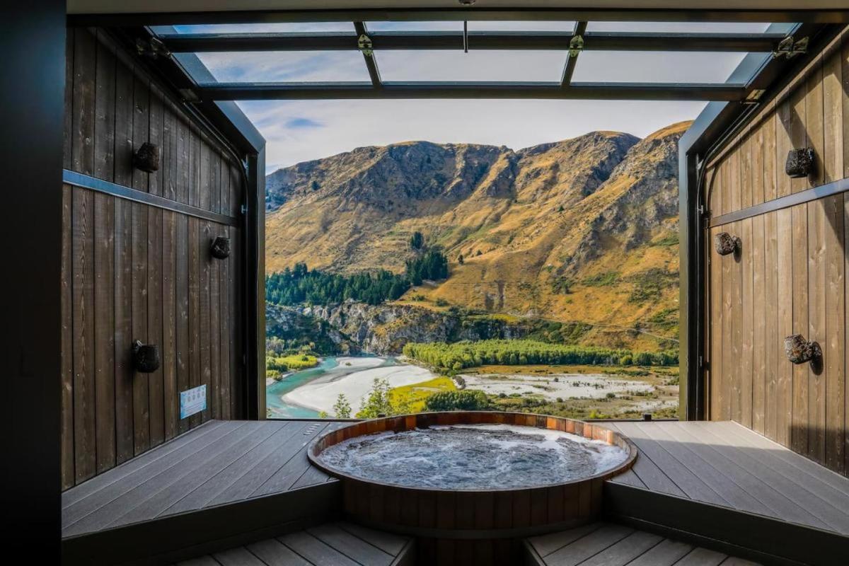 Villa Alpine Mirage Queenstown Exterior foto